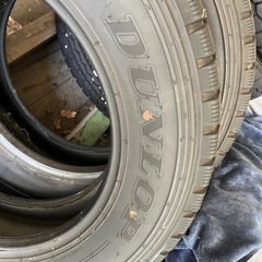 3トン4トン用トラックタイヤ6本　バリ山の画像