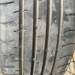 アクセレラ、245\40r 21です。
の画像