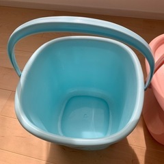 バケツ　2個の画像