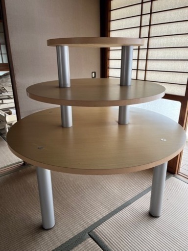 決まりました　ディスプレイ什器　3段　棚