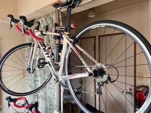 GIANTロードバイク カーボン製