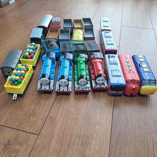 プラレール　トーマス　チャギントン
