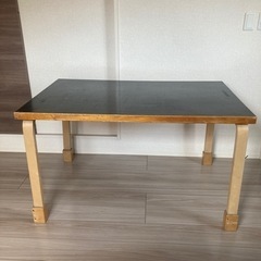 Artek ダイニングテーブル