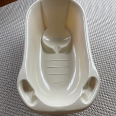 ベビーバスを差し上げるの画像