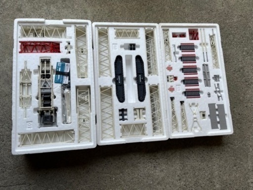 1/50 ミニカー　クレーン車　TEREX