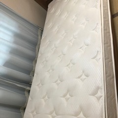 ベッド
