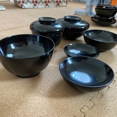 塗りの碗セット　5セットの画像