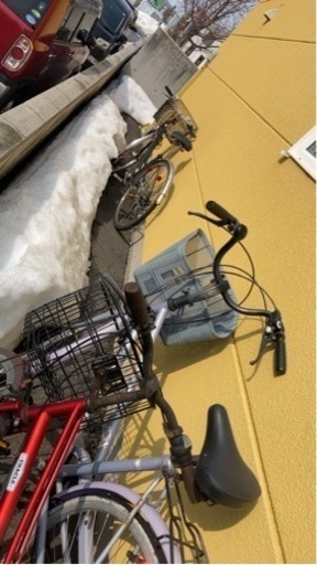 奥の黒い自転車 パンクしません