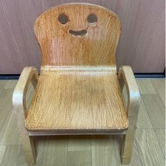 椅子と机セットの画像