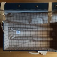 全国配送可　美品！超軽量キャリーケース　TANOBI 　PP005130BAAの画像
