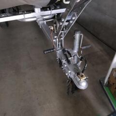 商談中、軽トレーラー