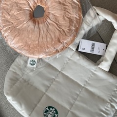 Starbucks2023福袋(クッション、トートバッグ)