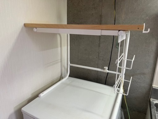 【決まりました】冷蔵庫上の収納棚