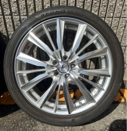 レオニス18インチ　プリウス他タイヤ&ホイールセット