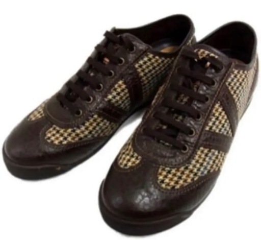 ★レア★ルイヴィトン Vロゴ スニーカー男女兼用　24.5cm