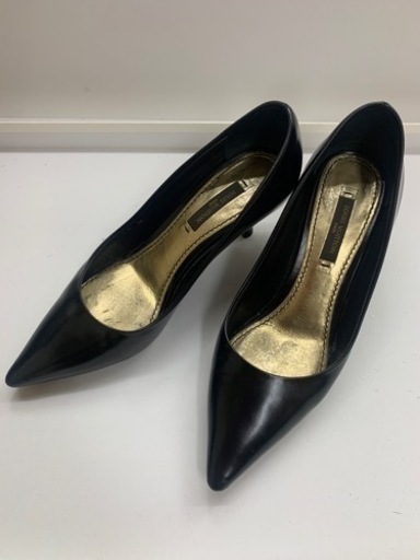 LOUISVUITTONパンプス