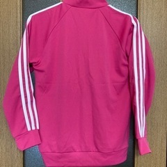 新品　adidas ジップアップの画像
