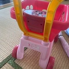 ミニー　おもちゃ（お買い物かご）　傘2本の画像