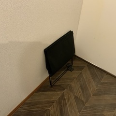 荷物置き　サイドバッグスタンドの画像