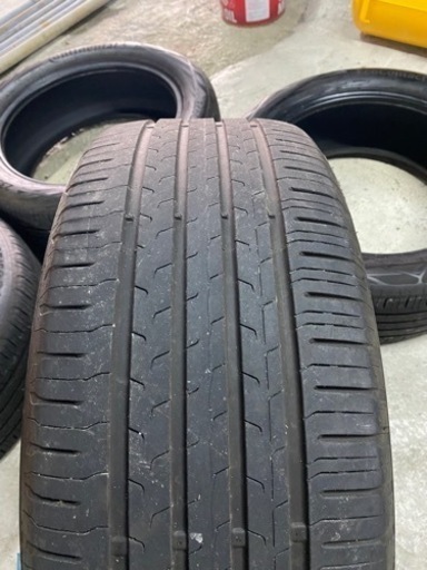 在庫処分セール‼️235 50 19  コンチネンタル　4本