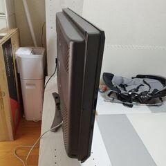 テレビ３２型