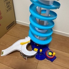 トミカ　DXトミカタワーの画像