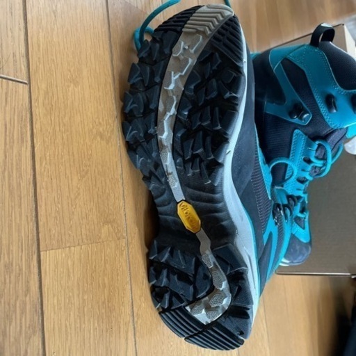 1万円【North Face登山靴】