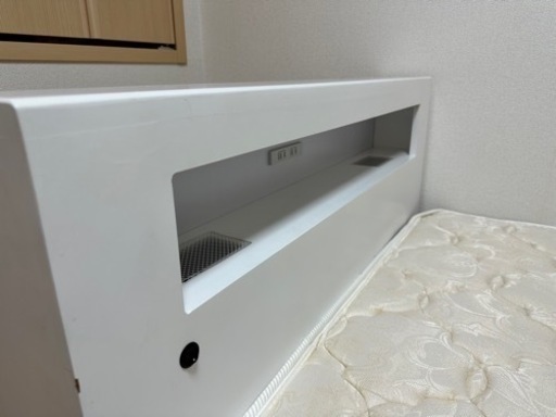 sealy セミダブルベッド　ベッドフレーム　ベッドマット　セット