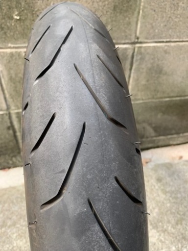 バイク　タイヤ　BATLAX TS100HR 中古　DUKE