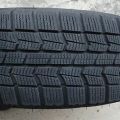 スタットレスタイヤ NorthTrekN3i　175/65R14の画像