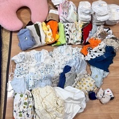 新生児期から衣類など大量
