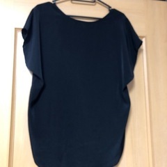 カットソー(M)の画像