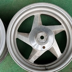 Boyds 17×8J PCD127/5H 2本の画像
