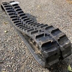 新品ゴムクローラ　250×72×42　１本　ゴムキャタ