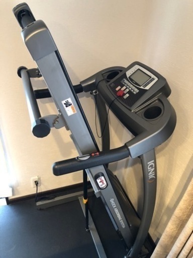【値下げ】IGNIO トレッドミルR16S ランニングマシーン、ルームランナー