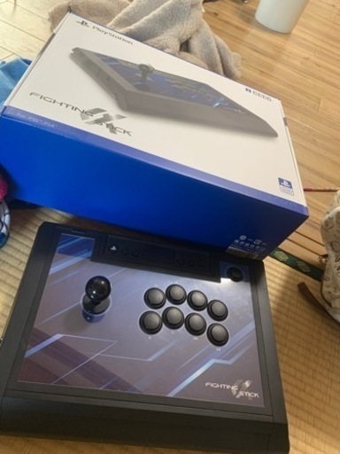 アーケードコントローラー（アケコン）