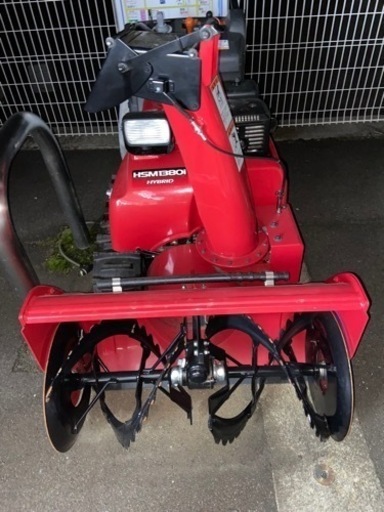 引き取り限定。ホンダ除雪機中古2017年11月購入HSM1380i 山形県置賜地方より。バッテリー交換済み