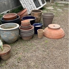 植木鉢各種2の画像