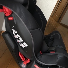 エールベベ・スイングムーン・プレミアムS チャイルドシートの画像