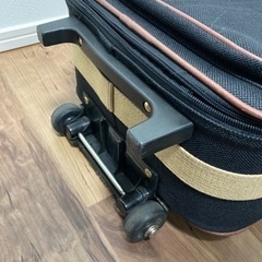 スーツケースの画像