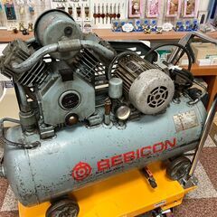 日立 ベビコン200V 1.5Kw 50Hz（2馬力）動作良好品...