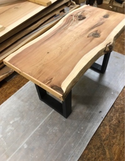 値下げ♪銘木 秋田杉 小さめ 一枚板ダイニングテーブル