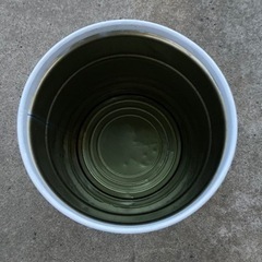 DIYベースなど^ - ^ペール缶╰(*´︶`*)╯♡オシャレ塗り塗りしました。の画像