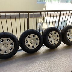 ランキングや新製品 新車外し ハイエース純正タイヤホイール 引越しのため3/31迄 タイヤ・ホイール