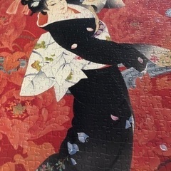 黒い和服女性のパズルです。の画像