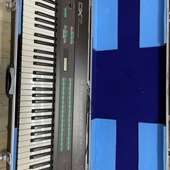 ヤマハDX7 シンセサイザー