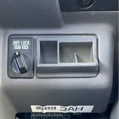 H3 スバルサンバートラック　デフロック付き　4WDの画像