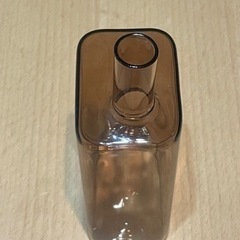 新品未使用 hunt9 ブラウン ガラス一輪挿し 購入時より細かい傷ありの画像
