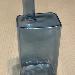 新品未使用 hunt9 ブルー ガラス一輪挿し 新品未使用ですが購入時より細かい傷ありの画像