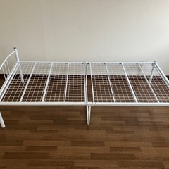 シングルベッド　フレームのみの画像